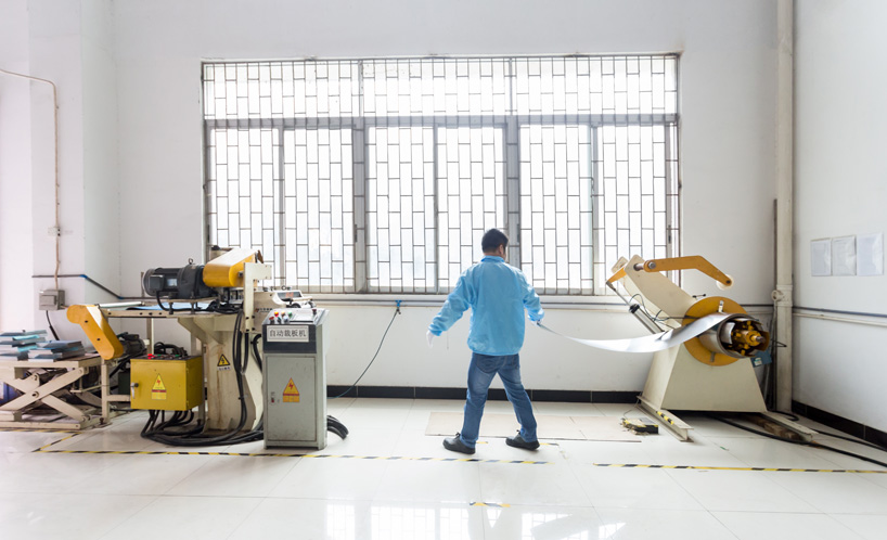 鑫海森不銹鋼蝕刻作業圖 鑫海森不銹鋼蝕刻作業圖